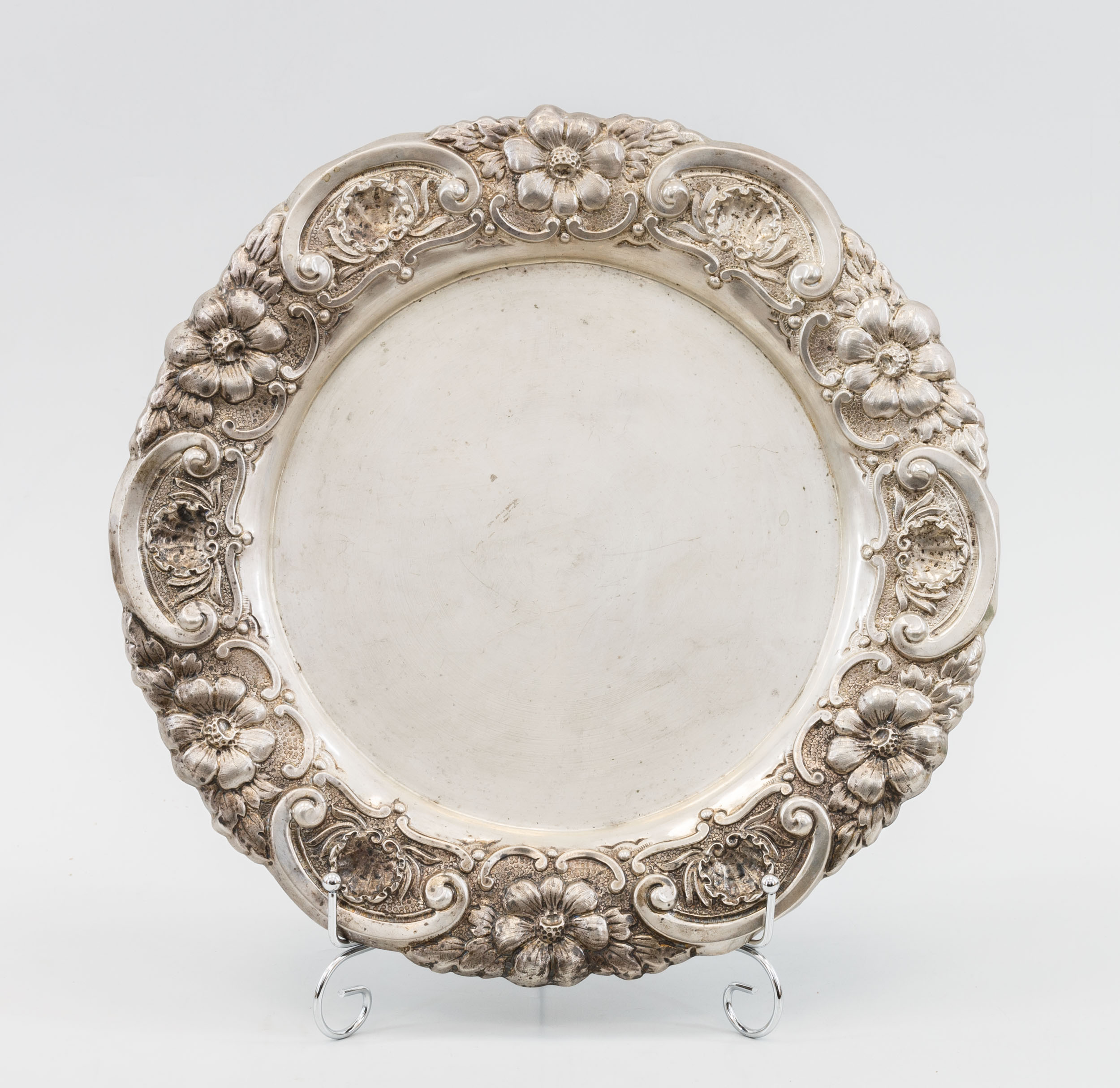 Аукцион старинного столового серебра