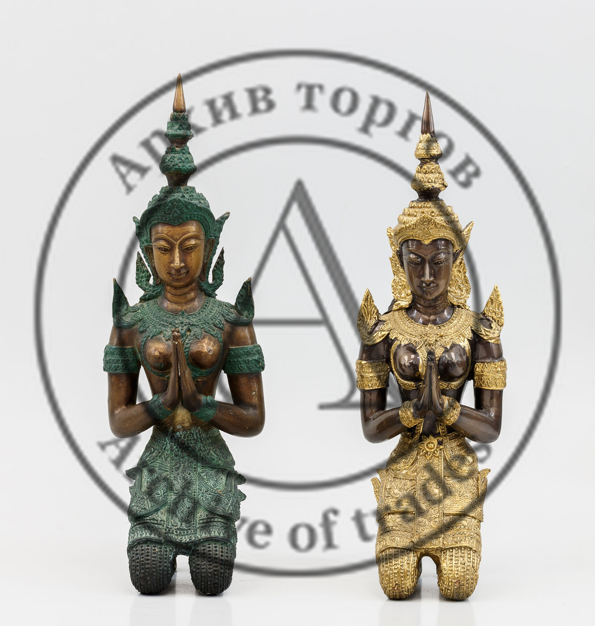 Пара тайских божеств Тефаномов.