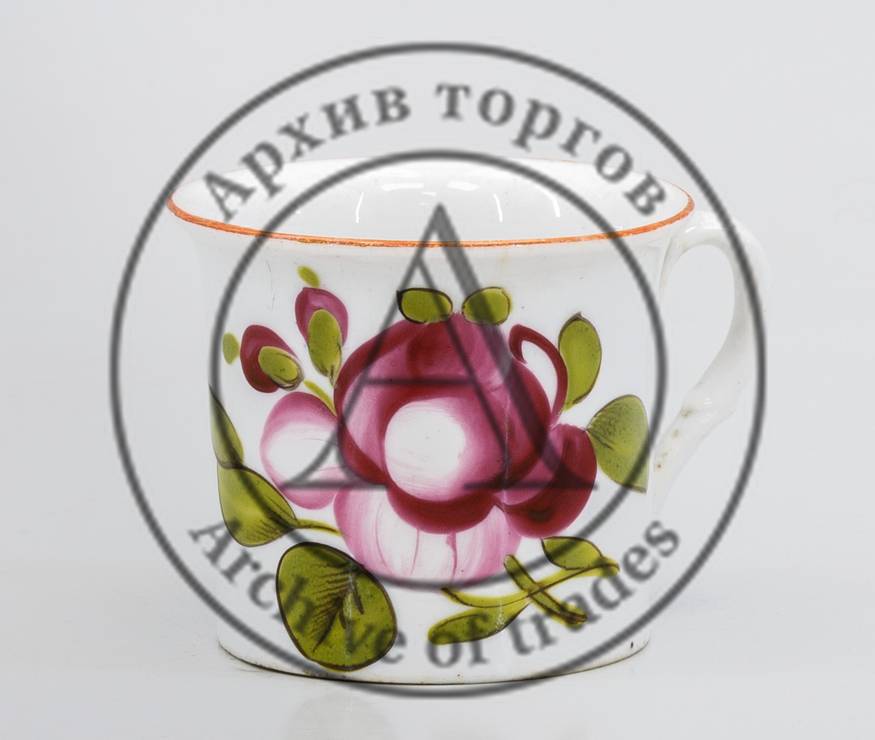 Чайная чашка из Придворного ведомства Императорского двора