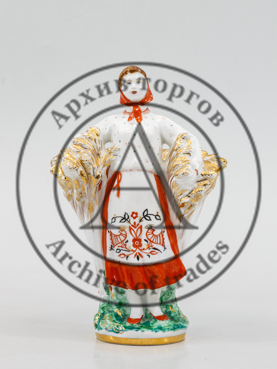 Подставка под карандаши «Девушка со снопом».