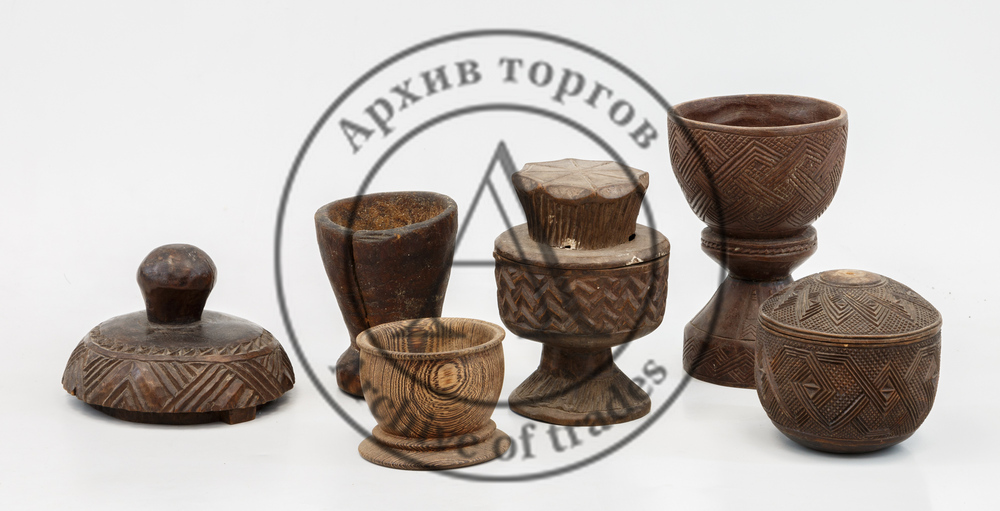 Сет из шести предметов посуды