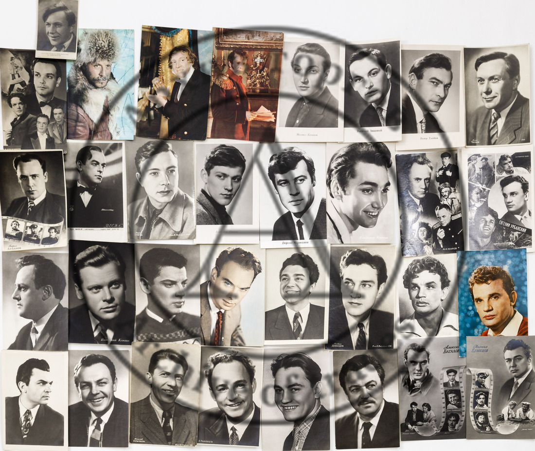 Сет из 54 фотооткрыток советских актеров