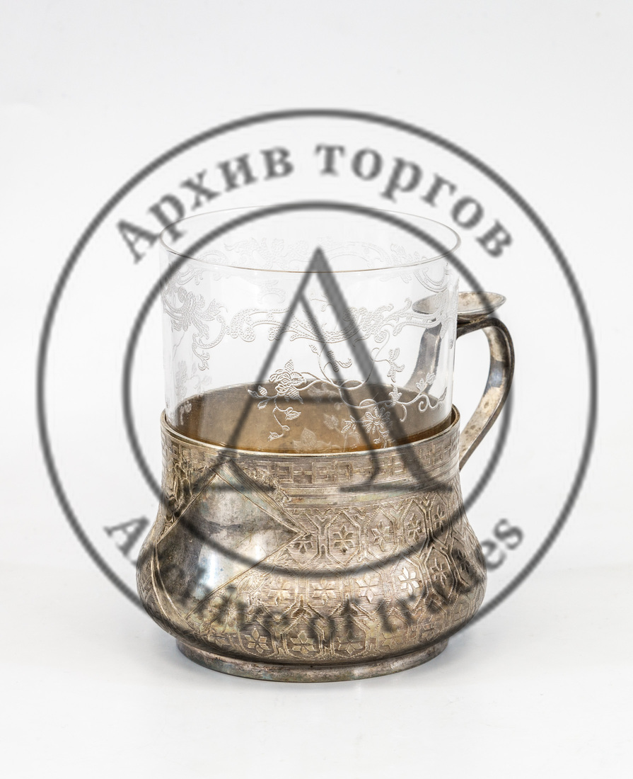 Подстаканник со стаканчиком 1