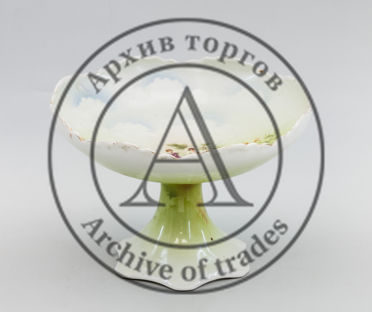 Фруктовница с пасторальной сценой