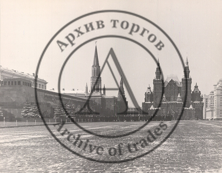 Фотография “Очередь в мавзолей”